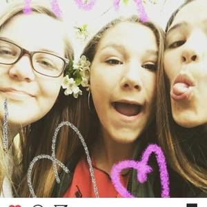 Meet your Posher, Kaylie